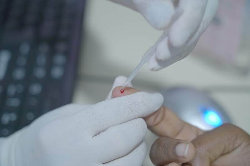 Atividade faz parte da campanha “Julho Amarelo” e reforça a importância do diagnóstico precoce e vacinação contra os tipos B e C da doença