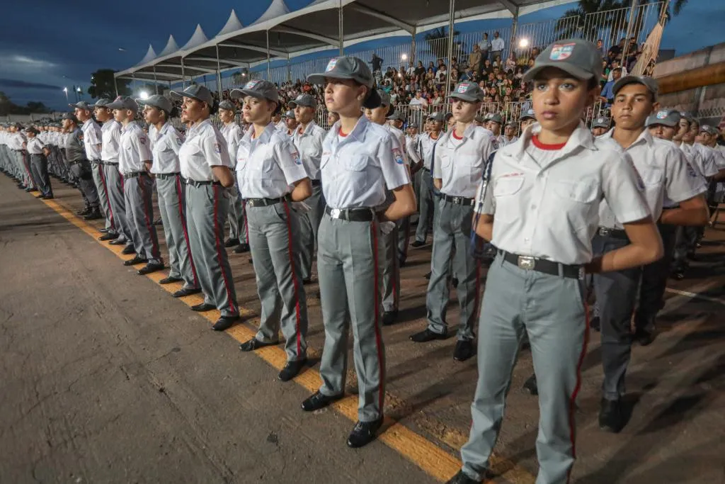 Seduc abre inscrições para seletivo em escolas militares com vagas por cota