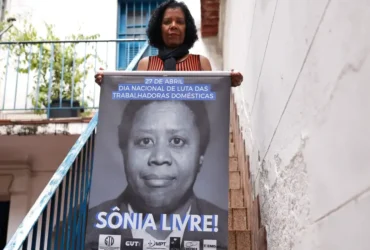 Trabalho doméstico ainda enfrenta sonegação de direitos após dez anos da lei