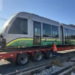 Últimos vagões são transferidos em operação de venda envolvendo transporte