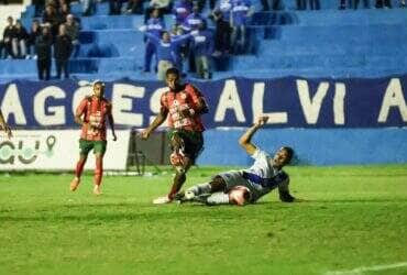 São José x Portuguesa Santista: duelo decisivo da Copa Paulista com transmissão ao vivo. Imagem: Vitor Vidal @fotosdovidal