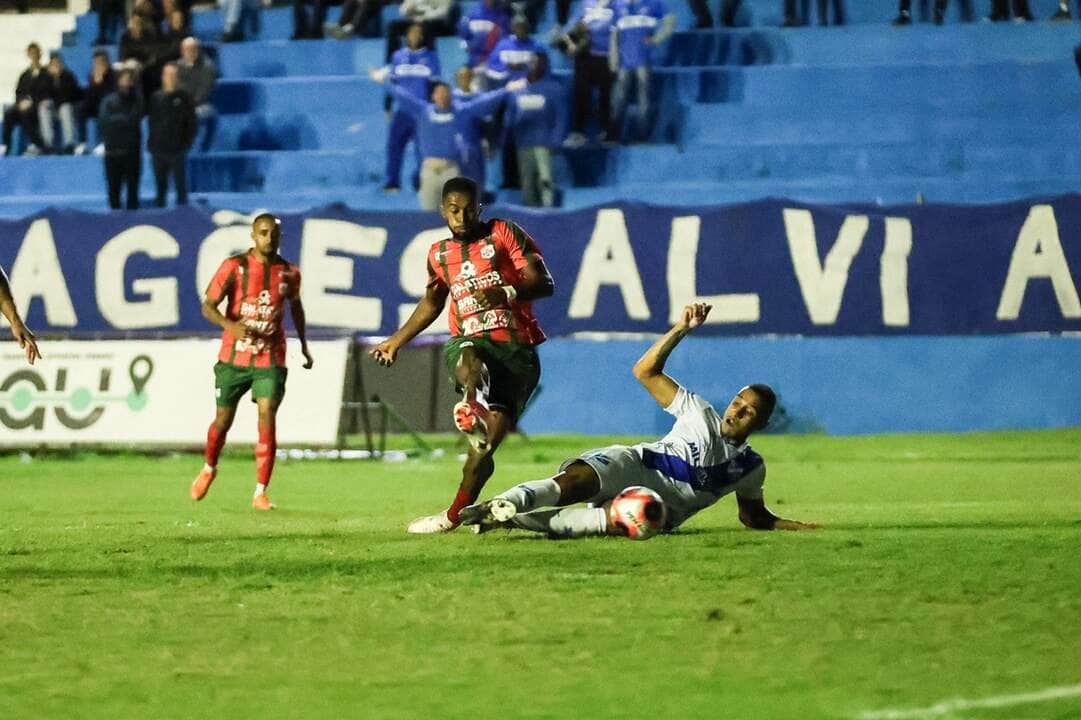 São José x Portuguesa Santista: duelo decisivo da Copa Paulista com transmissão ao vivo. Imagem: Vitor Vidal @fotosdovidal