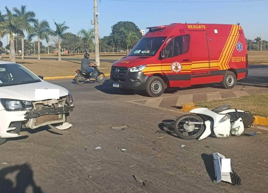 Vítima sofreu escoriações e foi encaminhada ao Pronto Atendimento Municipal após atendimento do Corpo de Bombeiros