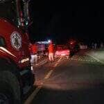 Colisão entre carro de passeio e caminhonete matou quatro pessoas, incluindo um bebê de 1 ano; Polícia Civil investiga as causas do acidente