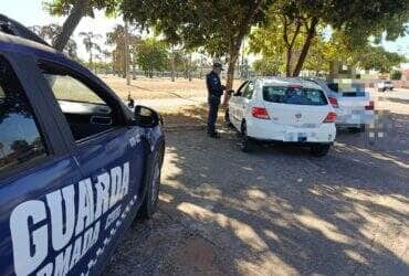 Condutor foi abordado pela Guarda Civil Municipal com sinais visíveis de embriaguez e teste do bafômetro apontou 0,57 mg/L de álcool no sangue