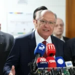 Alckmin busca acordo para evitar tarifaço dos EUA