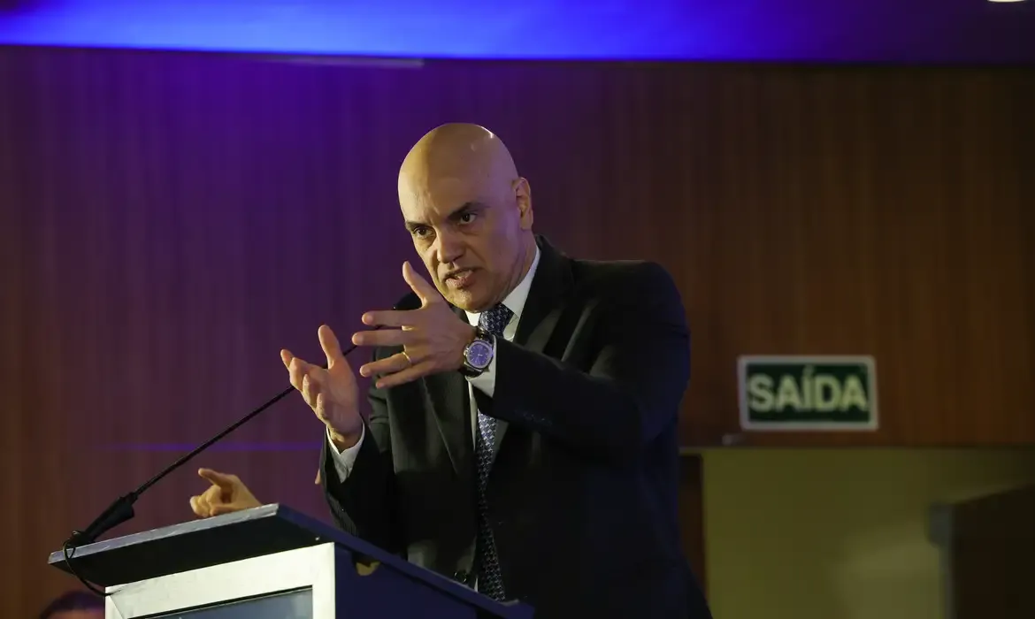 Brasília (DF) 14/08/2024 O ministro do STF, Alexandre de Moraes, participa do seminário