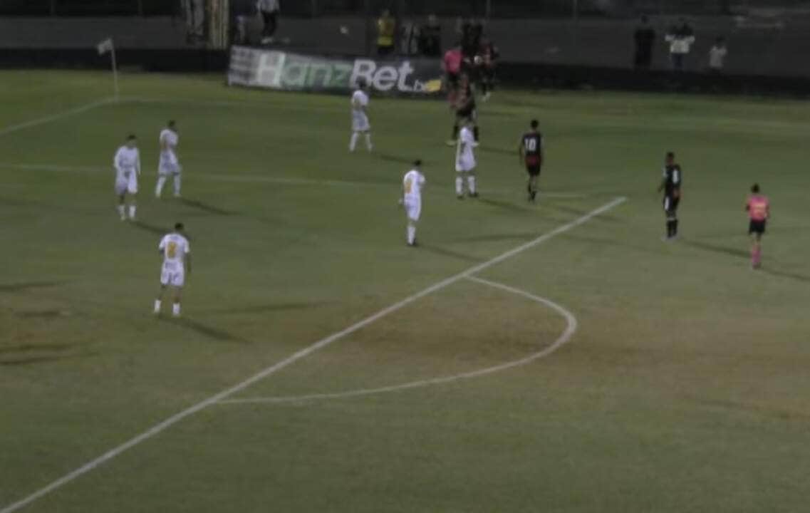 Lance do jogo entre Comercial x Botafogo. Imagem: Reprodução