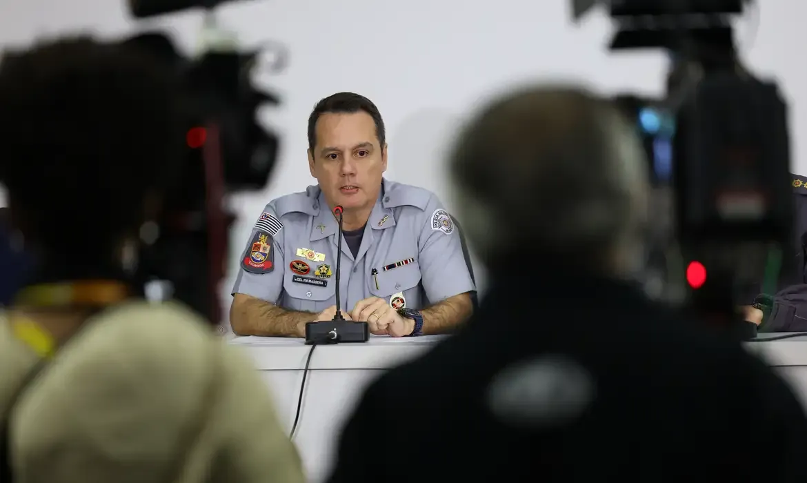 Polícia é alvo de críticas após operação em Paraisópolis resultar em mortes