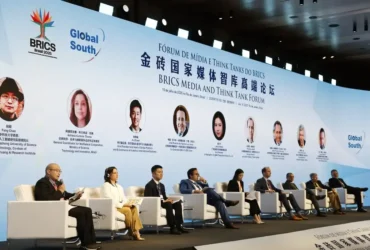 Brics debate inteligência artificial e comunicação estratégica no Rio
