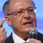 Brasília (DF), 21/08/2024 - O vice-presidente da República e ministro do Desenvolvimento, Indústria, Comércio e Serviços, Geraldo Alckmin, participa da cerimônia de abertura do Fórum Saúde, em Brasíli