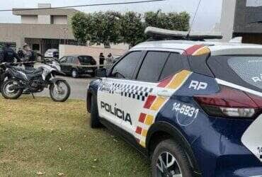 Filha da terapeuta Gleici Oliboni, morta pelo marido em junho, irá morar com o tio em Tangará da Serra; criança foi transferida para hospital em Cuiabá após o crime