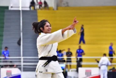 Beatriz Freitas é prata na categoria na categoria até 78kg do judô nos Jogos Mundiais Universitários, em julho de 2025