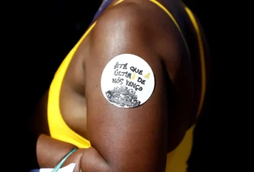 Rio de Janeiro (RJ), 28/07/2024 - 10ª Marcha das Mulheres Negras do RJ. Mulheres negras marcham contra o racismo e pelo bem viver, na praia de Copacabana, zona sul da cidade. Foto: Tânia Rêgo/Agênci