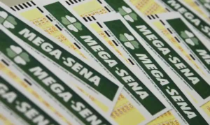 Mega-Sena acumula e prêmio salta para R$ 32 milhões