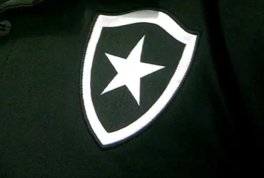 Botafogo anuncia para esta sexta-feira lançamento da nova camisa preta