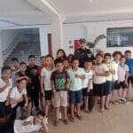 Com foco em práticas seguras no trânsito, agentes da GCM promoveram atividades lúdicas e informativas na Escola Cora Coralina, alcançando cerca de 789 alunos e colaboradores