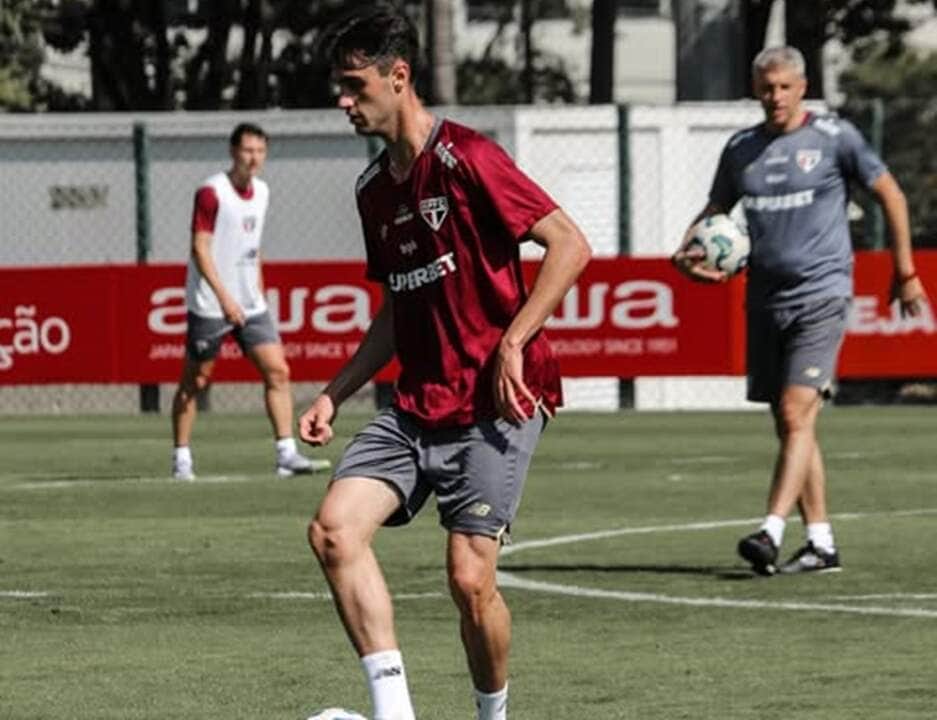 Juventude x São Paulo pelo Brasileirão: onde assistir, escalações e clima do confronto no Alfredo Jaconi. Imagem: SPFC