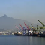 Importações de calçados disparam e geram alerta no setor brasileiro