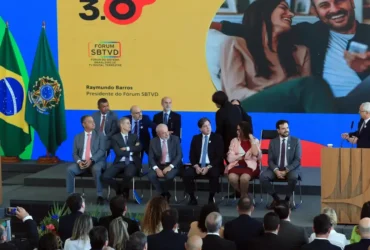 Lula assina decreto da TV 3.0 com previsão de estreia em 2026