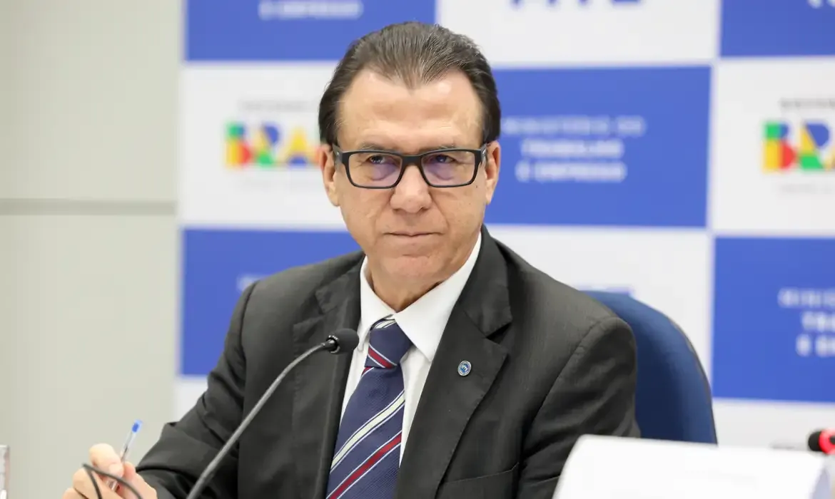 Brasília (DF), 30/06/2025 - O ministro do Trabalho e Emprego, Luiz Marinho, divulga os dados do Novo Cadastro Geral de Empregados e Desempregados (Novo Caged) Foto: Valter Campanato/Agência Brasil