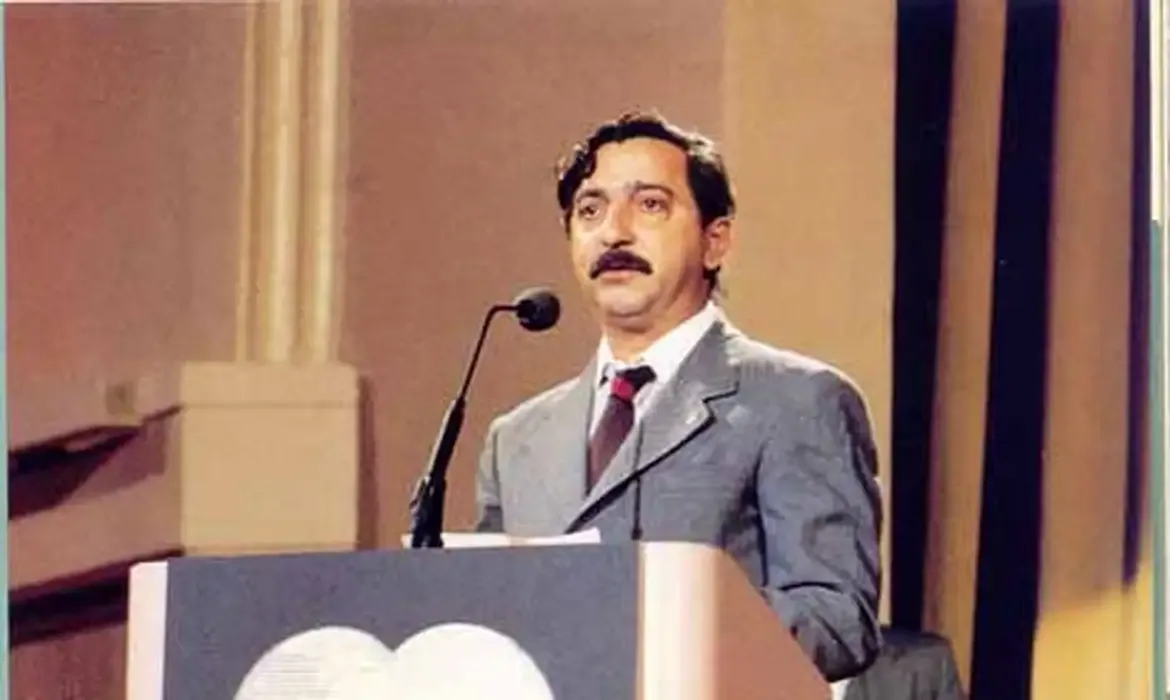 Mpf pede investigação sobre desaparecimento de acervo de Chico Mendes