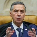 Barroso defende regulação das redes sociais como medida essencial