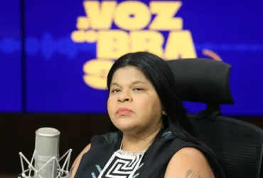 Brasília (DF) 05/08/2025 - Sônia Guajajara, ministra dos Povos Indígenas, participa do programa A Voz do Brasil. Foto: Valter Campanato/Agência Brasil