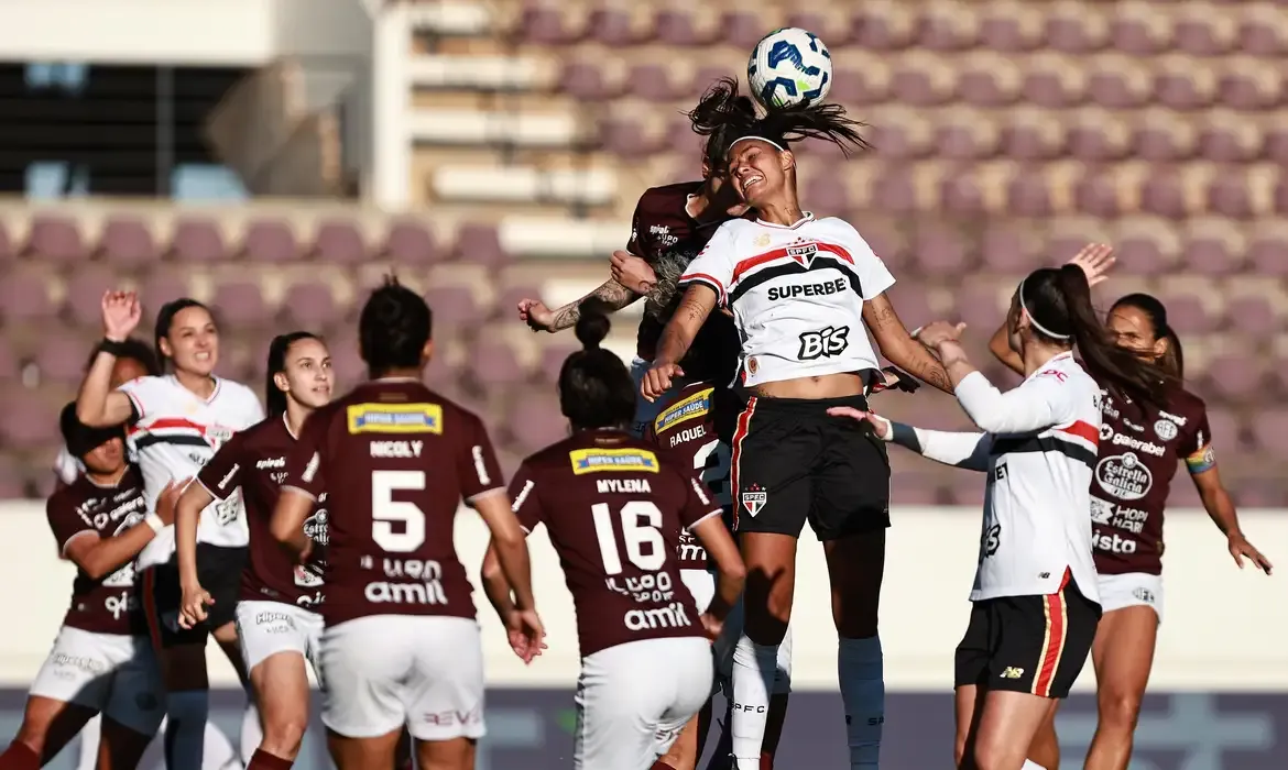 Araraquara (SP), 09/08/2025 - Lance de jogo entre Ferroviária e São Paulo pelo Campeonato Brasileiro Feminino de Futebol. Foto: Rebeca Reis/CBF