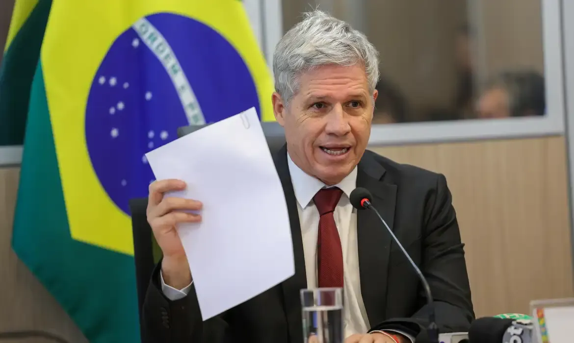 Governo avalia prorrogação do Brasil Soberano diante de sobretaxas dos EUA