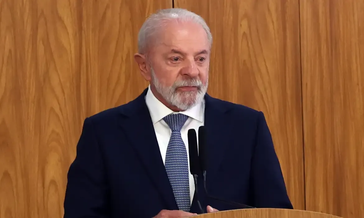 Lula destaca maior operação contra o crime organizado no país