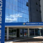 Senado aprova bônus para servidores do INSS acelerarem análise de benefícios