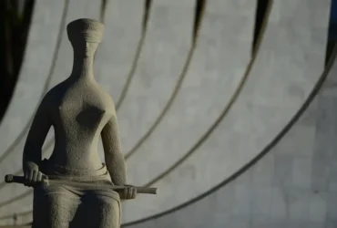 STF suspende julgamento sobre benefícios do INSS para vítimas de violência doméstica