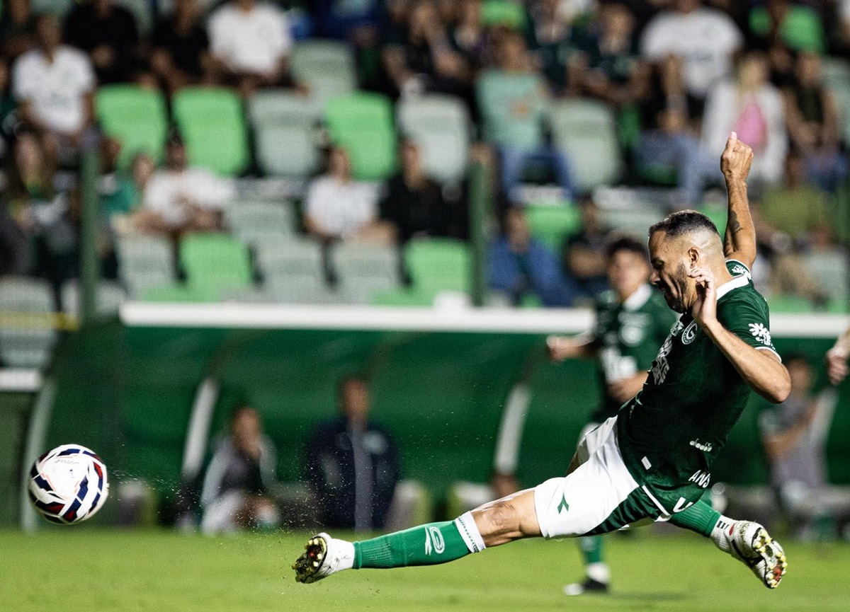 Goiás x Operário-PR: Saiba onde assistir ao vivo, prováveis escalações e análise completa da 21ª rodada da Série B 2025. Imagem: Divulgação Goiás