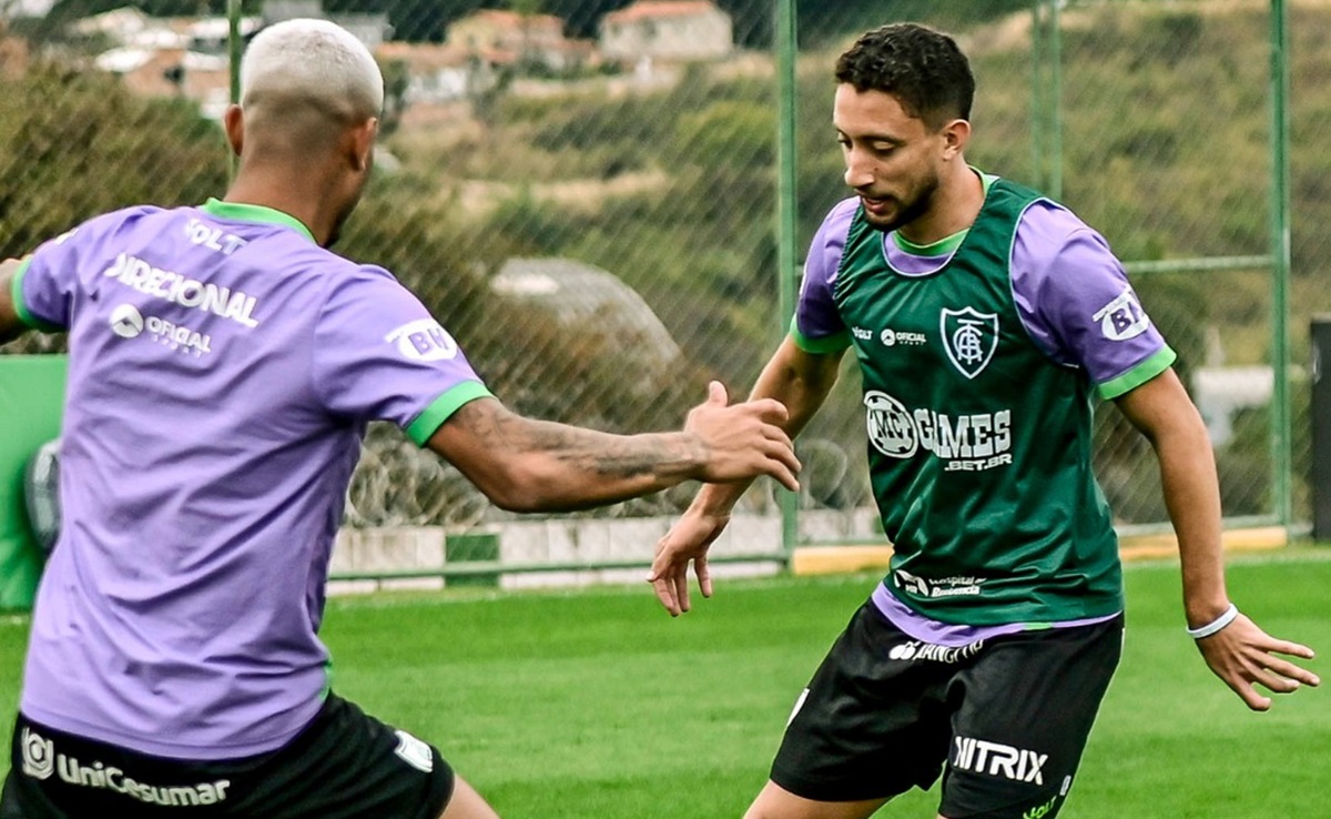 América-MG x Remo: Onde assistir ao vivo, prováveis escalações e prévia do duelo decisivo na Série B 2025. Imagem: Mourão Panda/América-MG