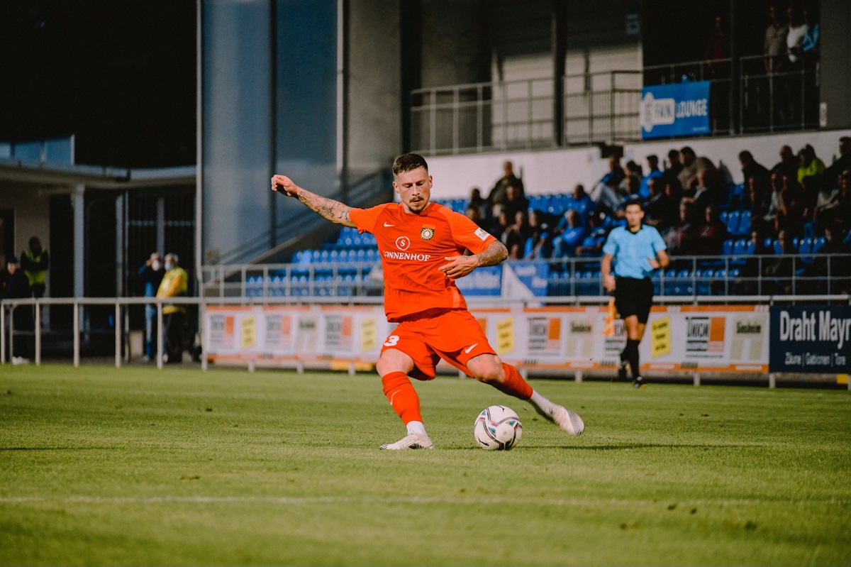 Sonnenhof Grossaspach x Bayer Leverkusen: Onde assistir, escalações e prévia da Copa da Alemanha 2025/26. Divulgação Sonnenhof Grossaspach