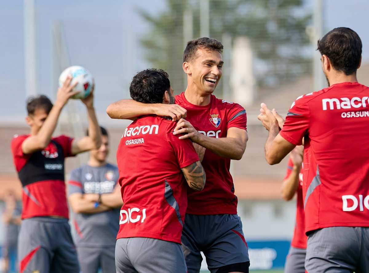 Real Madrid x Osasuna: onde assistir ao vivo, escalações e tudo sobre a estreia na LaLiga 2025/26. Imagem: J.P. Urdíroz/OsasunaF: 17-08-2025<br /> Real Madrid x Osasuna: onde assistir ao vivo, escalações e tudo sobre a estreia na LaLiga 2025/26. Imagem: J.P. Urdíroz/Osasuna