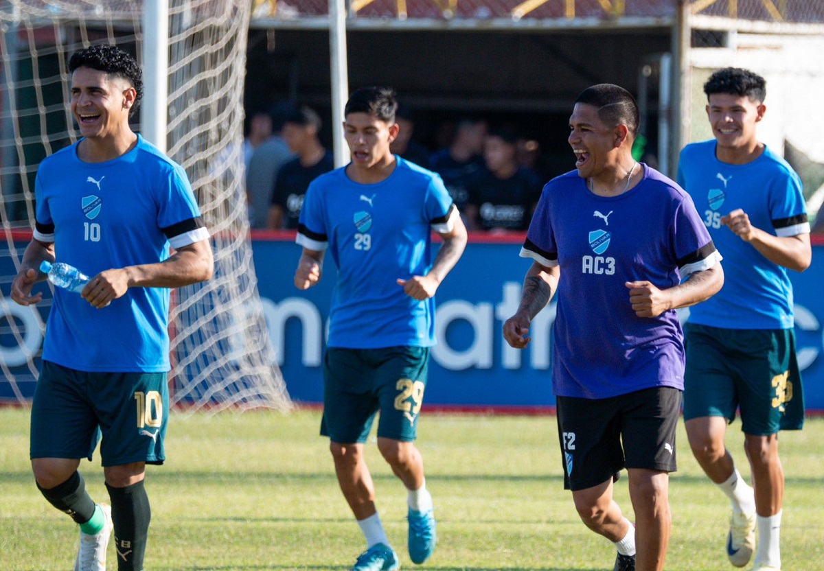 Cienciano x Bolívar ao vivo: onde assistir e prováveis escalações pela Sul-Americana. Imagem: Divulgação Bolivar Cienciano x Bolívar ao vivo: onde assistir e prováveis escalações pela Sul-Americana. Imagem: Divulgação Bolivar
