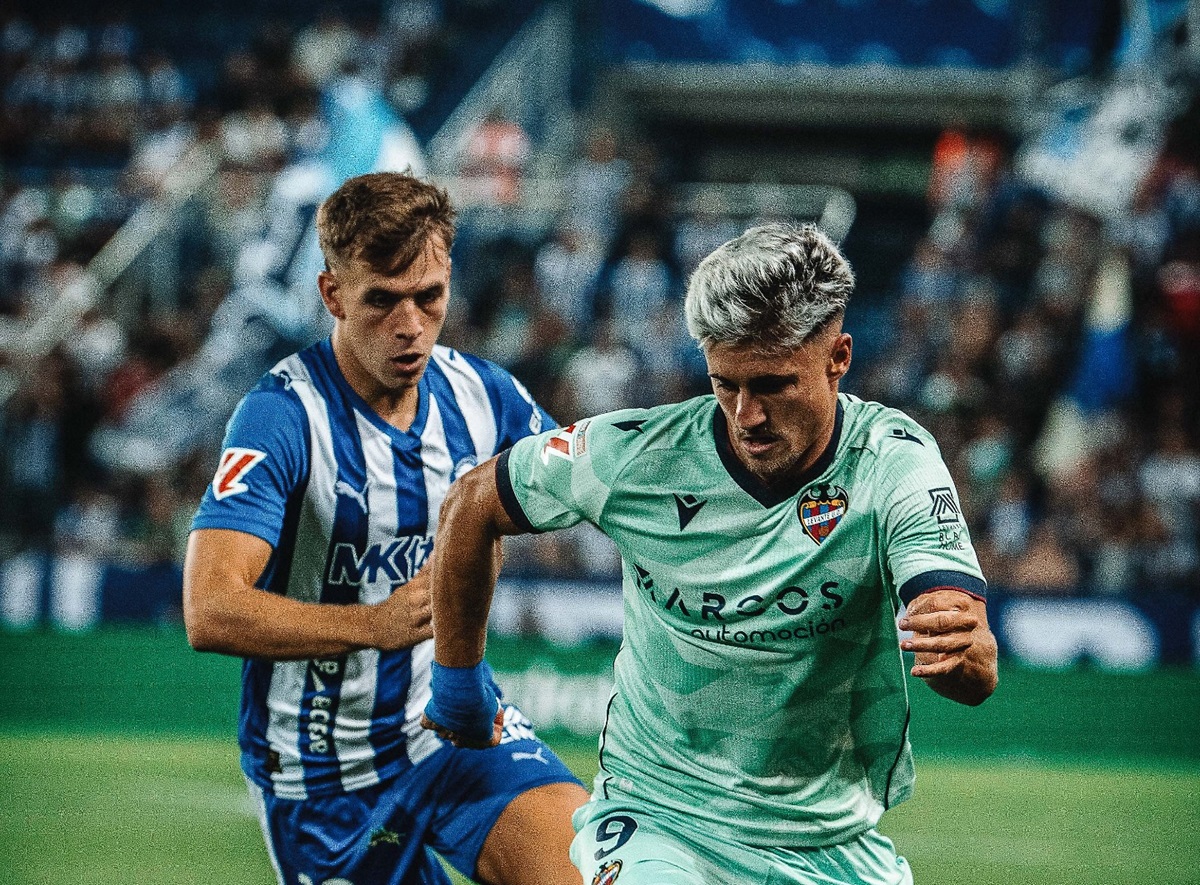 Elche x Levante: onde assistir, escalações e tudo sobre o duelo da La Liga. Imagem: Divulgação Levante