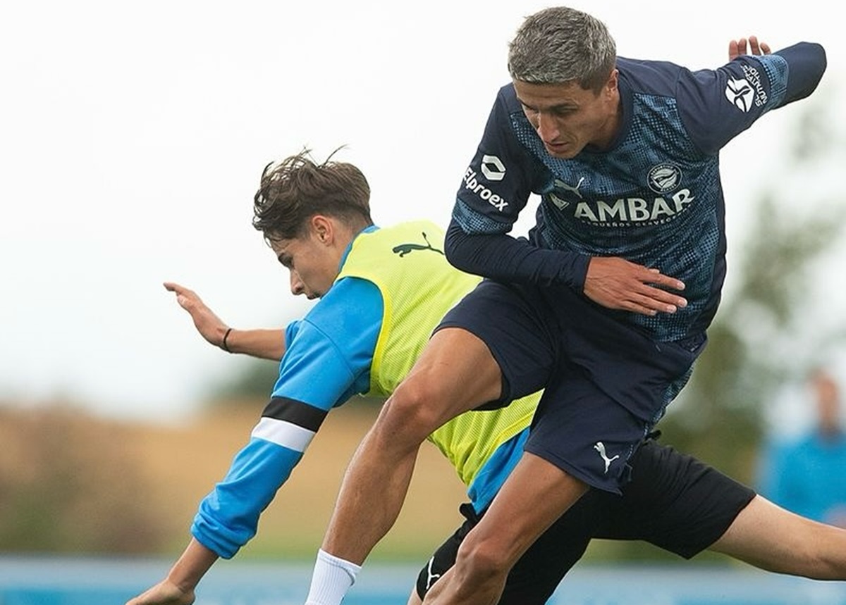 Real Betis x Alavés: onde assistir, escalações para La Liga 2025/26. Imagem: Divulgação Alavés