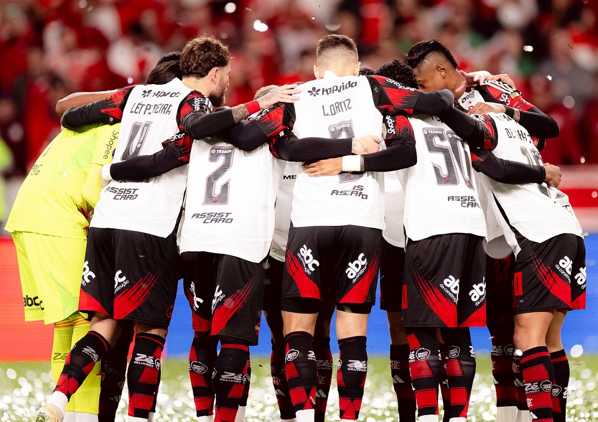 Flamengo x Vitória: onde assistir e escalações do duelo pelo Brasileirão Série A 2025. Imagem: Divulgação Flamengo