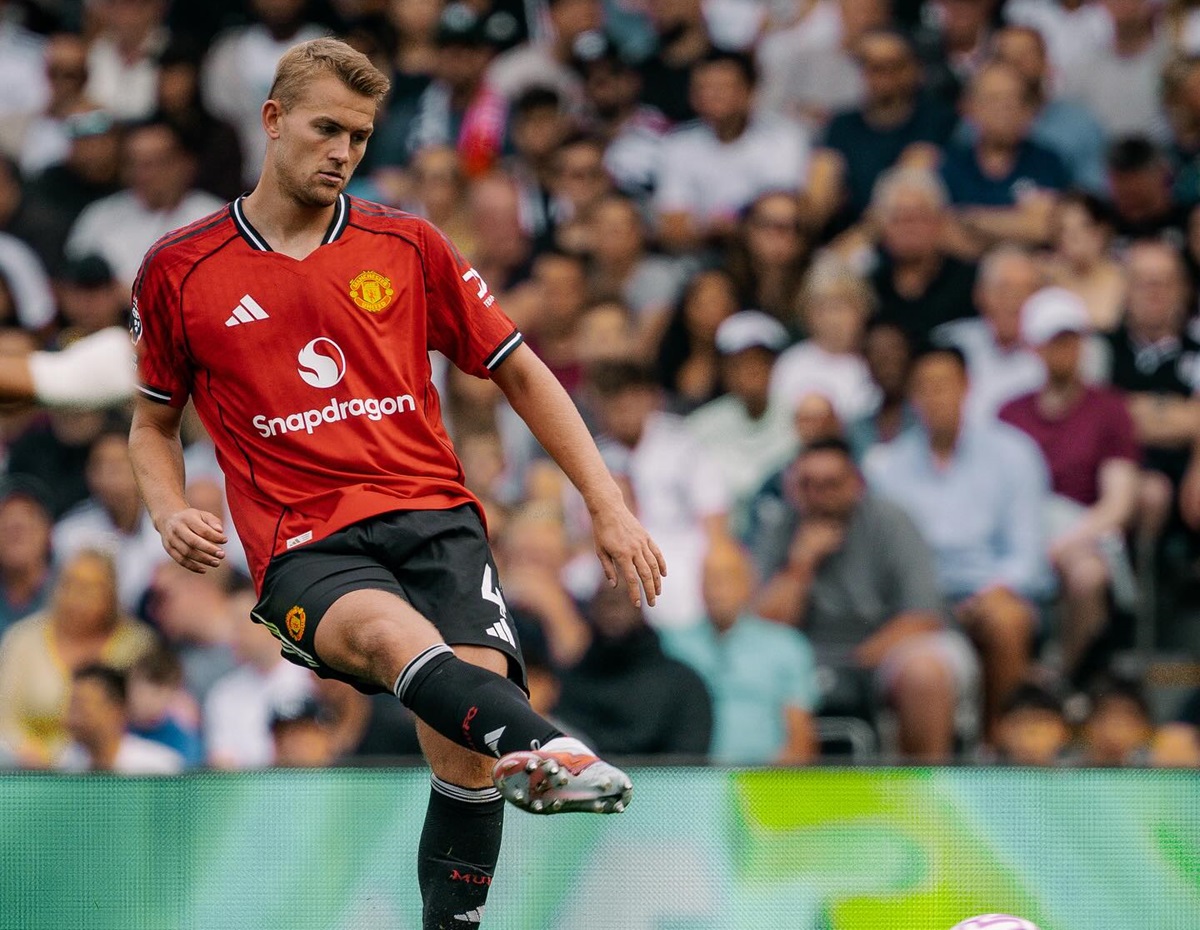 Grimsby Town x Manchester United: onde assistir ao vivo e prováveis escalações pela Copa da Liga Inglesa. Imagem: Divulgação Manchester United