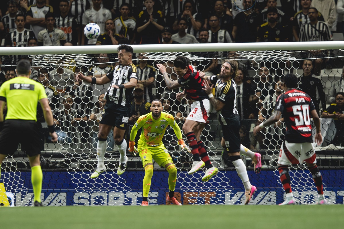 Lance de Atlético-MG x Flamengo. Imagem: Pedro Souza/Atlético