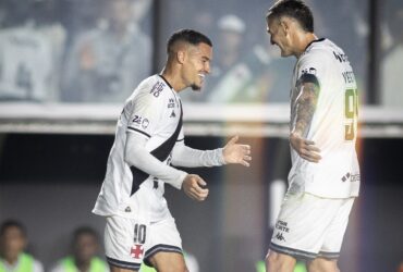 Vasco x Atlético: onde assistir, escalações e tudo sobre o duelo da 19ª rodada do Brasileirão 2025. Imagem: Thiago Lima/CR Vasco