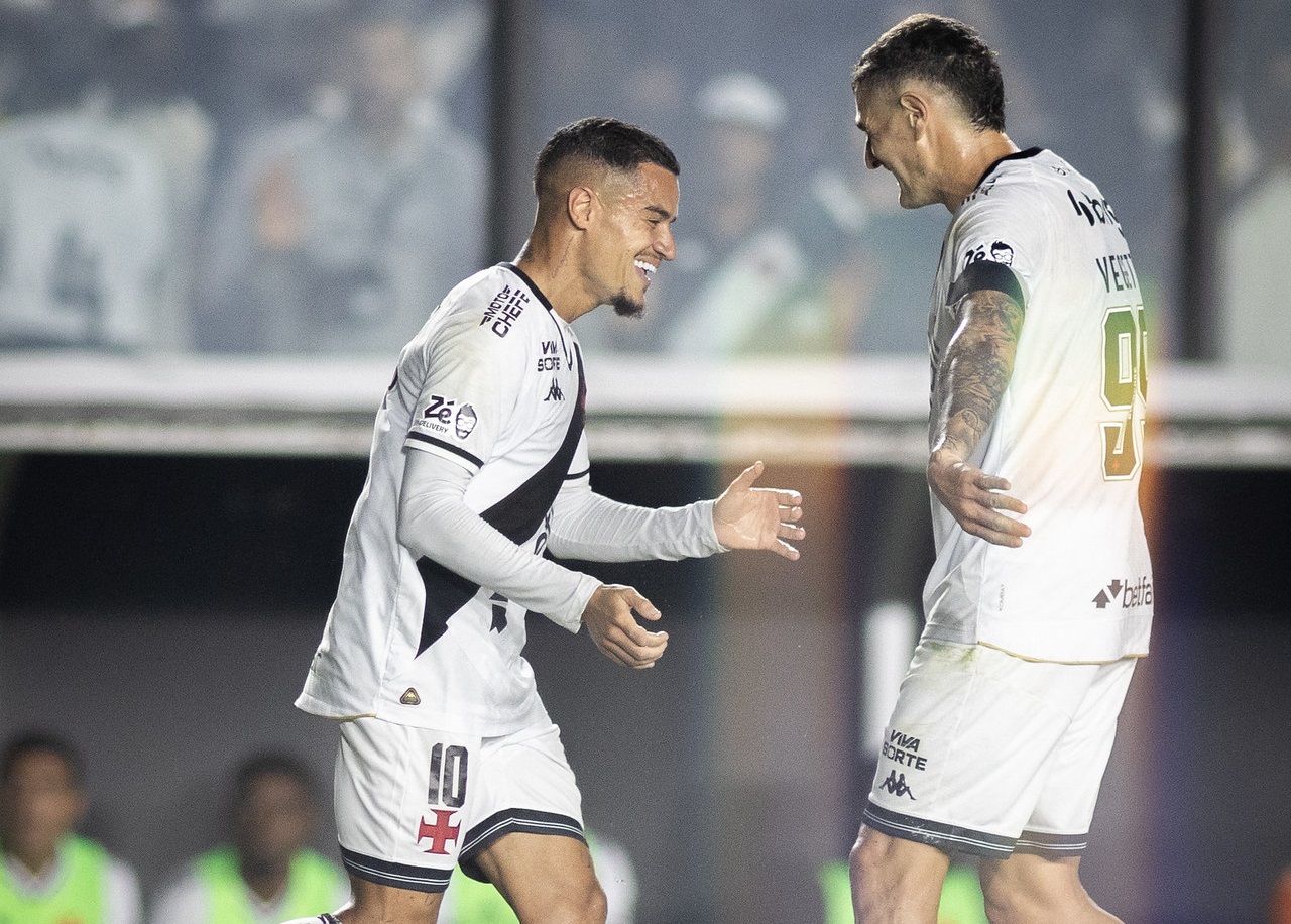 Vasco x Atlético: onde assistir, escalações e tudo sobre o duelo da 19ª rodada do Brasileirão 2025. Imagem: Thiago Lima/CR Vasco