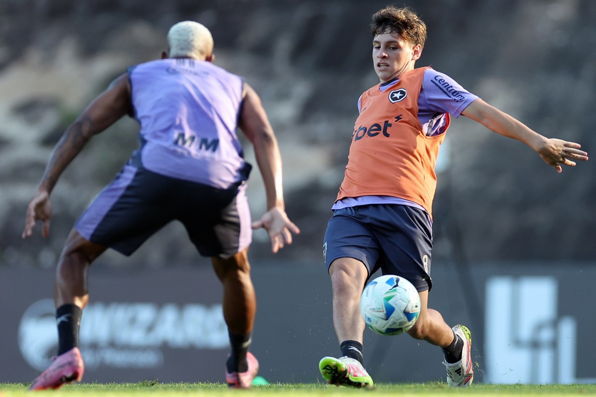 LDU x Botafogo: onde assistir, prováveis escalações e tudo sobre o duelo decisivo da Libertadores. Imagem: Vitor Silva/BFR