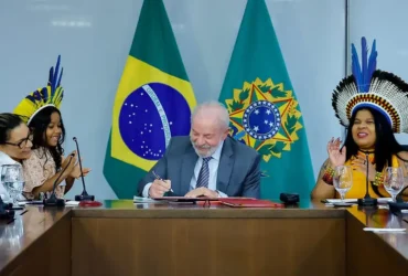 06/8/2025 - Presidente da República, Luiz Inácio Lula da Silva, durante cerimônia de homologação de terras indígenas. Palácio do Planalto, Brasília – DF.