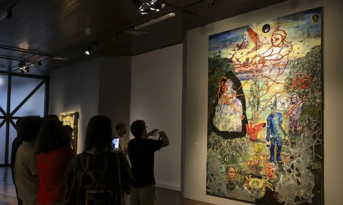 Exposição de Thiago Martins de Melo destaca identidade latina e ancestralidade