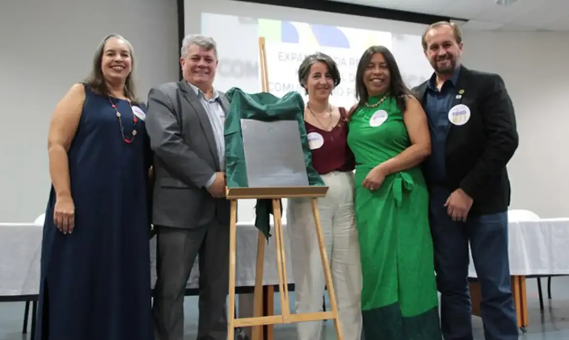 UFES FM retorna às ondas do rádio em Vitória com programação ampliada