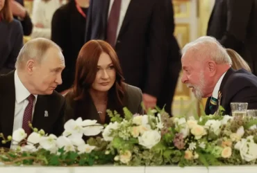 Putin considera positiva reunião com Trump e informa Lula